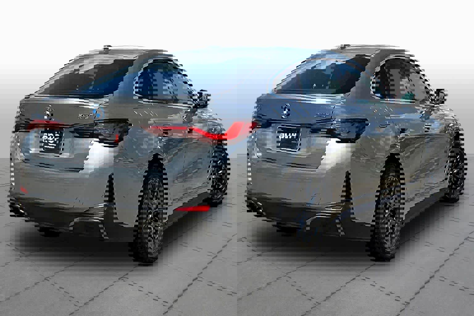 Used 2025 BMW i4 xDrive40i image 11