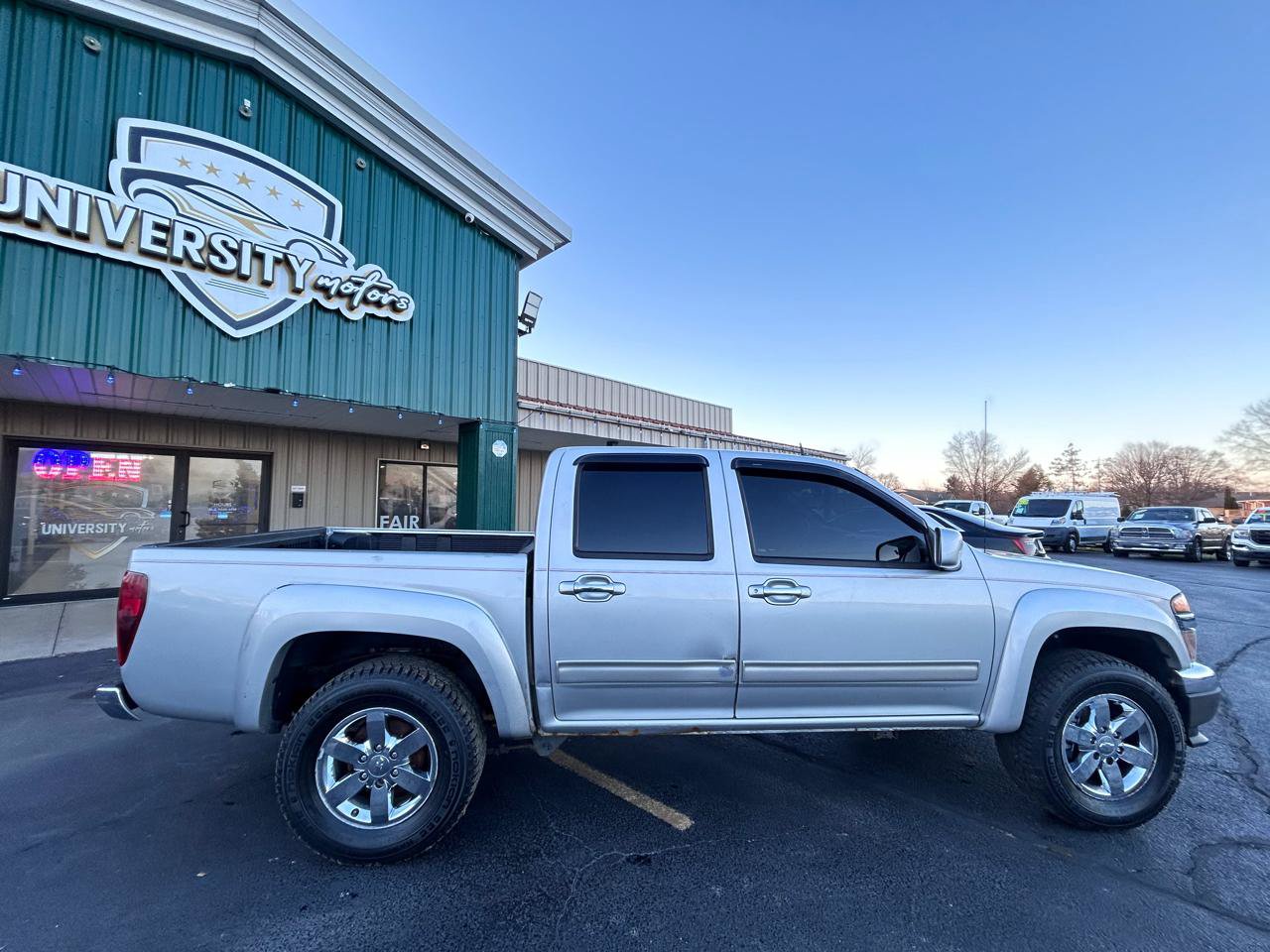 Used 2012 Chevrolet Colorado LT AWD/4WD image 2