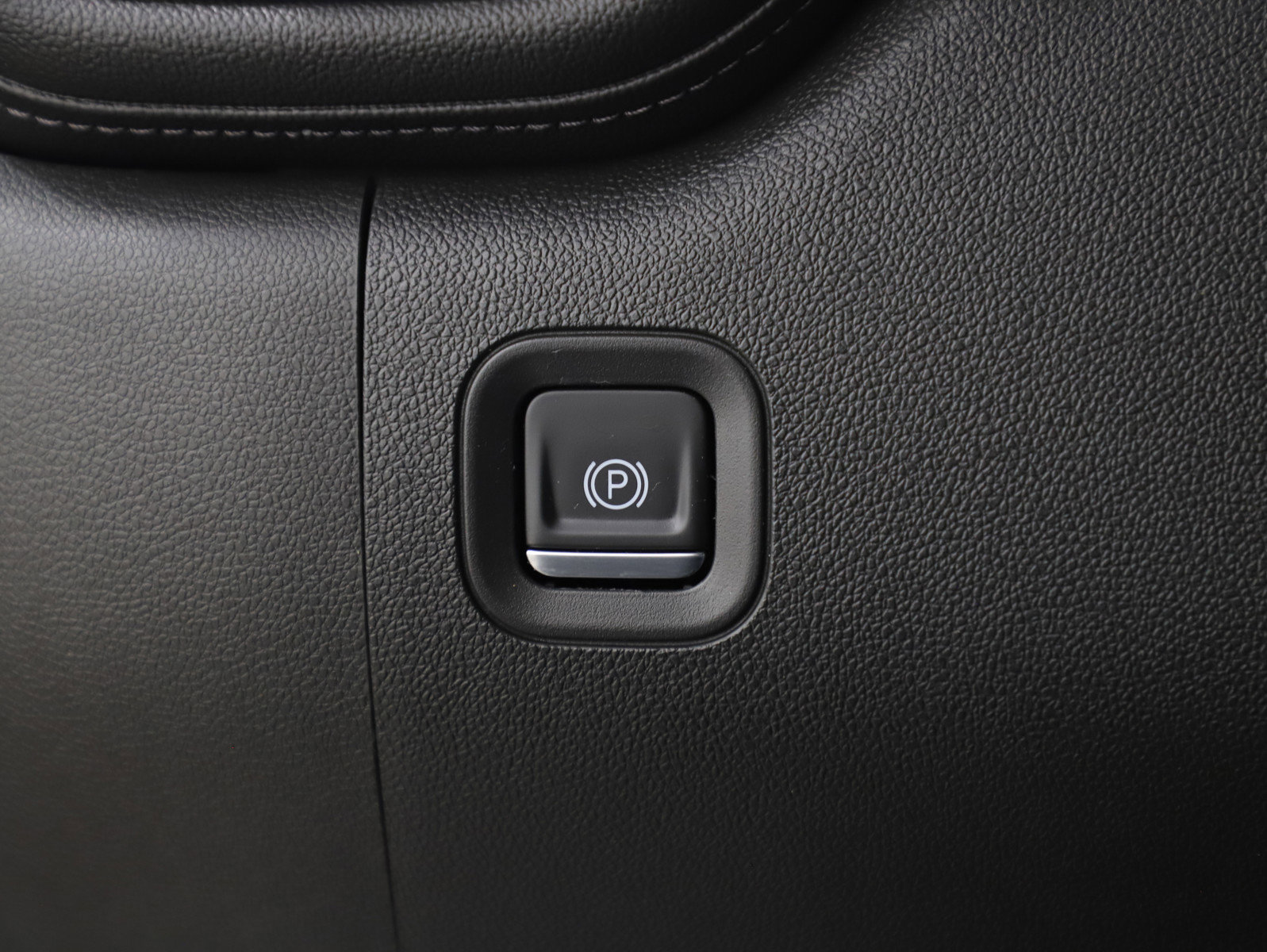 Used 2020 GMC Sierra 1500 SLT w/ SLT Premium Plus Package image 28