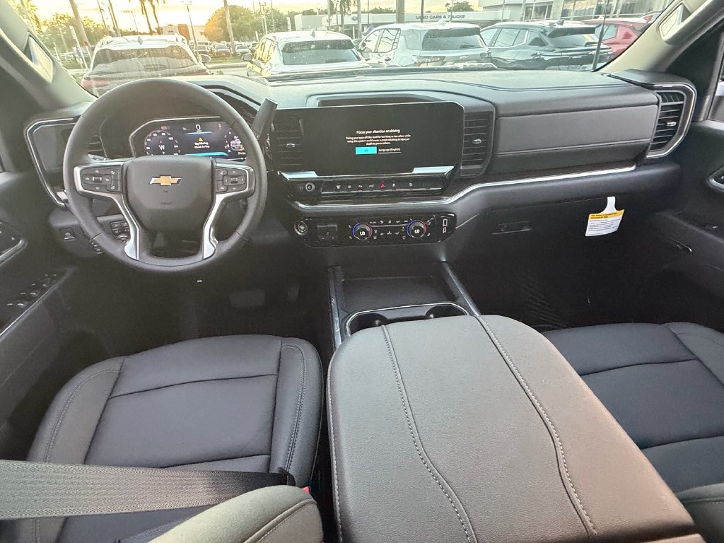 New 2026 Chevrolet Silverado 2500 LT w/ Z71 Chrome Sport Edition AWD/4WD image 12