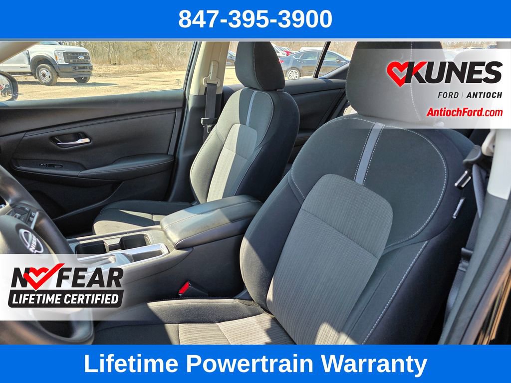 Used 2024 Nissan Sentra SV FWD image 16
