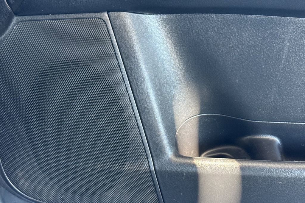 Used 2022 Nissan Armada SV image 27