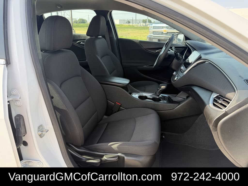 Used 2024 Chevrolet Malibu LT FWD image 29