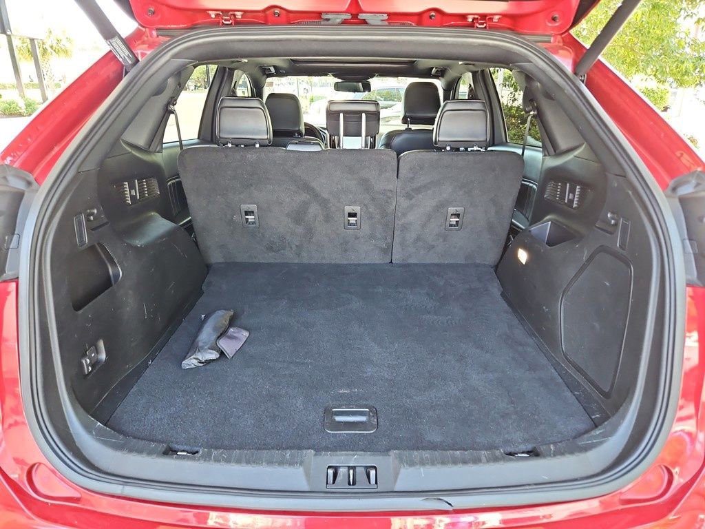 Used 2022 Ford Edge ST w/ Equipment Group 401A image 31