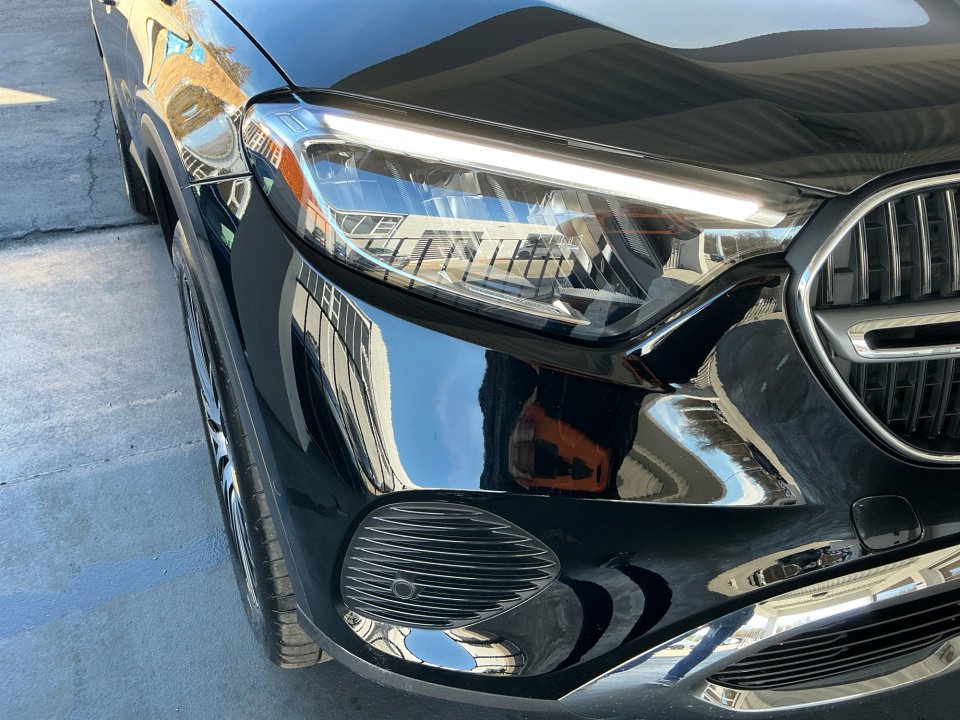 Used 2024 Mercedes-Benz GLC 300 image 28