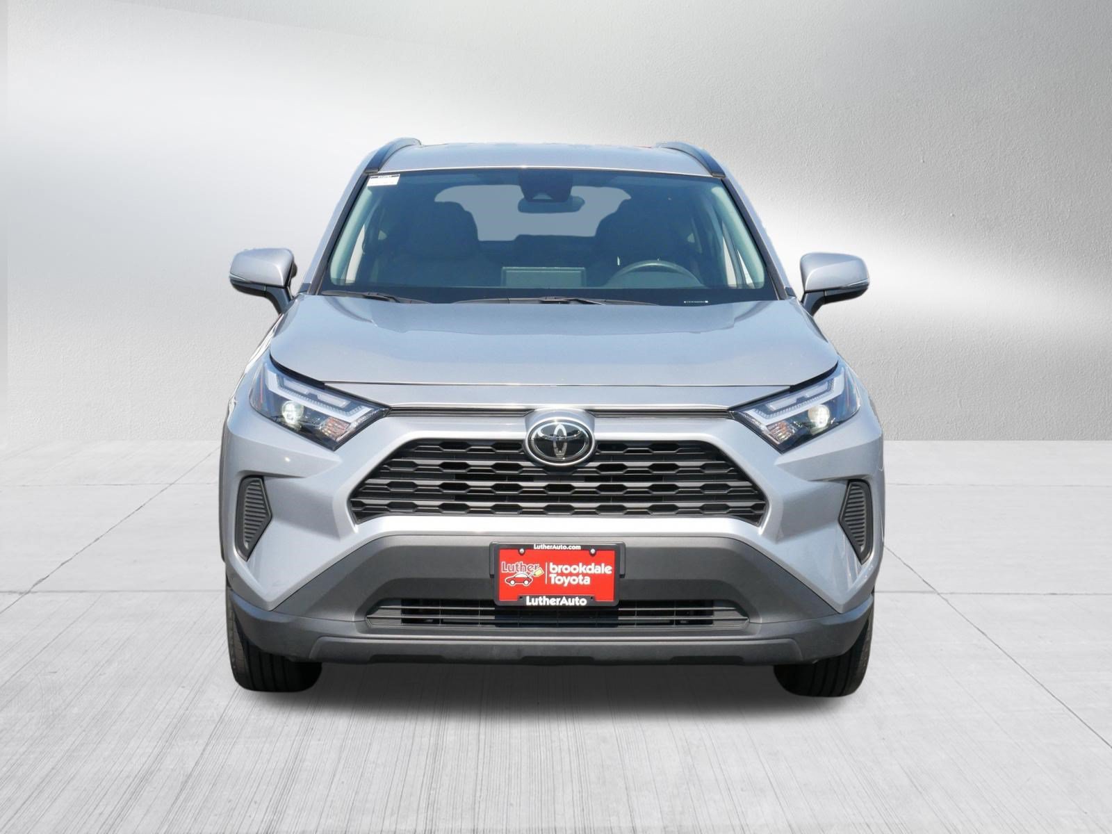 Certified 2025 Toyota RAV4 XLE AWD/4WD image 2