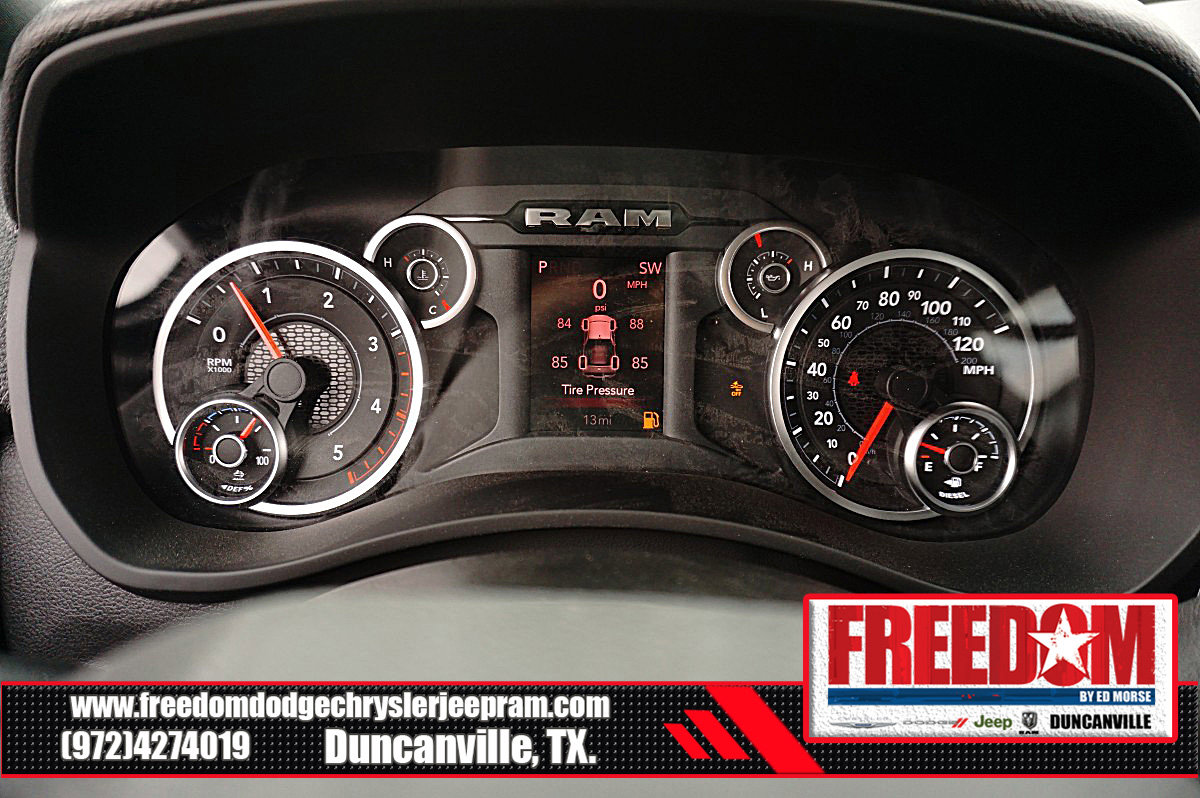 New 2026 RAM 2500 Tradesman AWD/4WD image 18