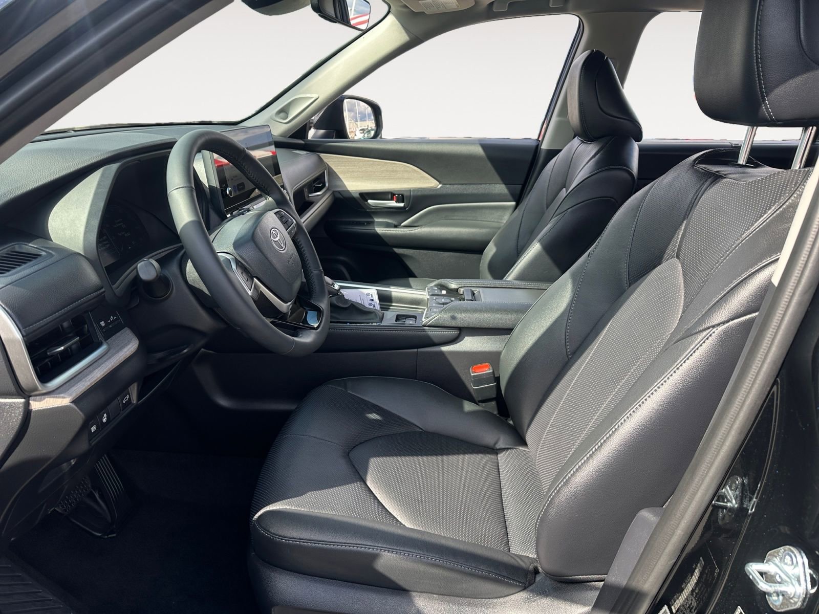 New 2026 Toyota Grand Highlander Limited image 9