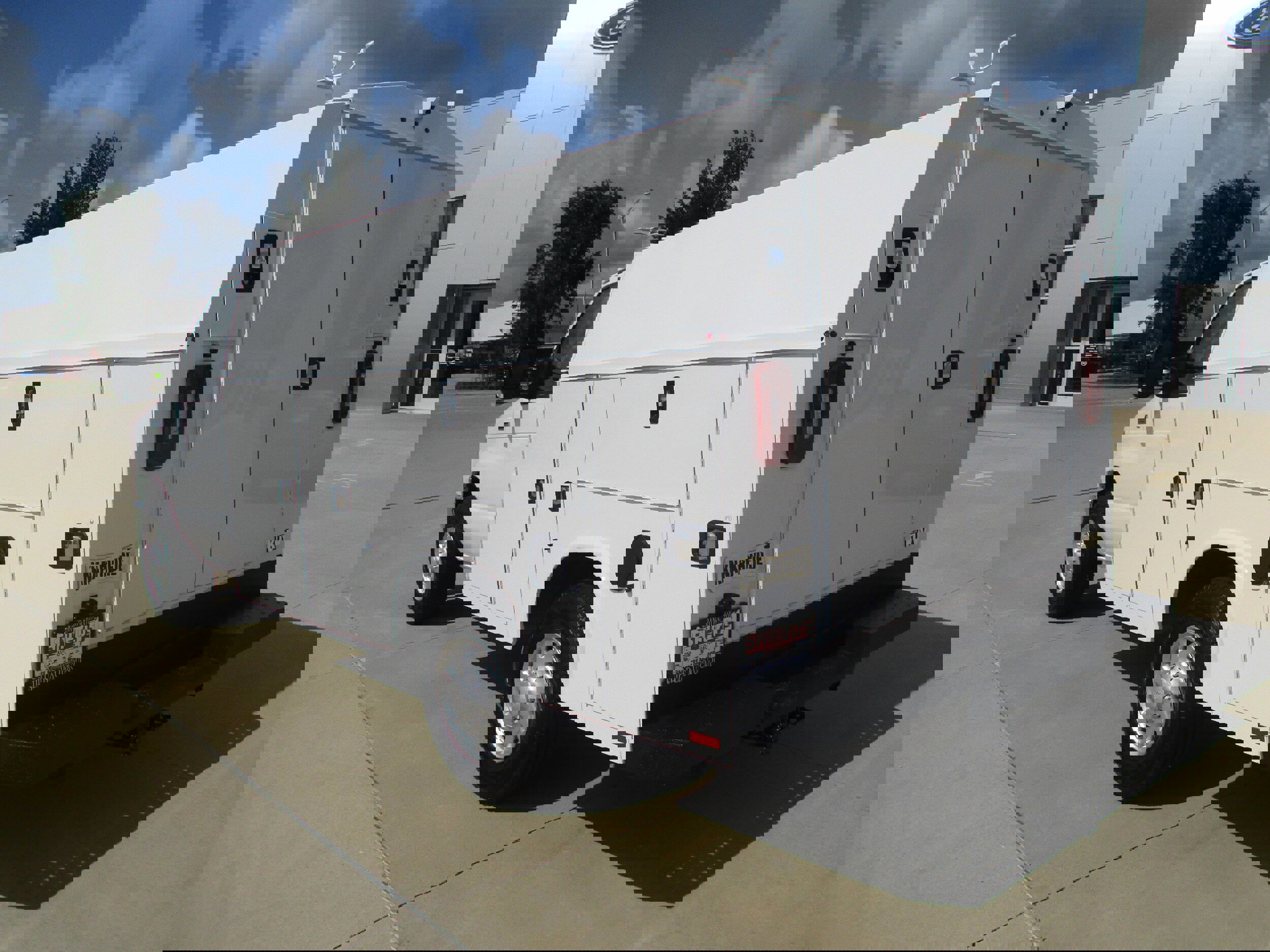 New 2026 Ford E-350 and Econoline 350 Super Duty w/ Power Equipment Group image 3