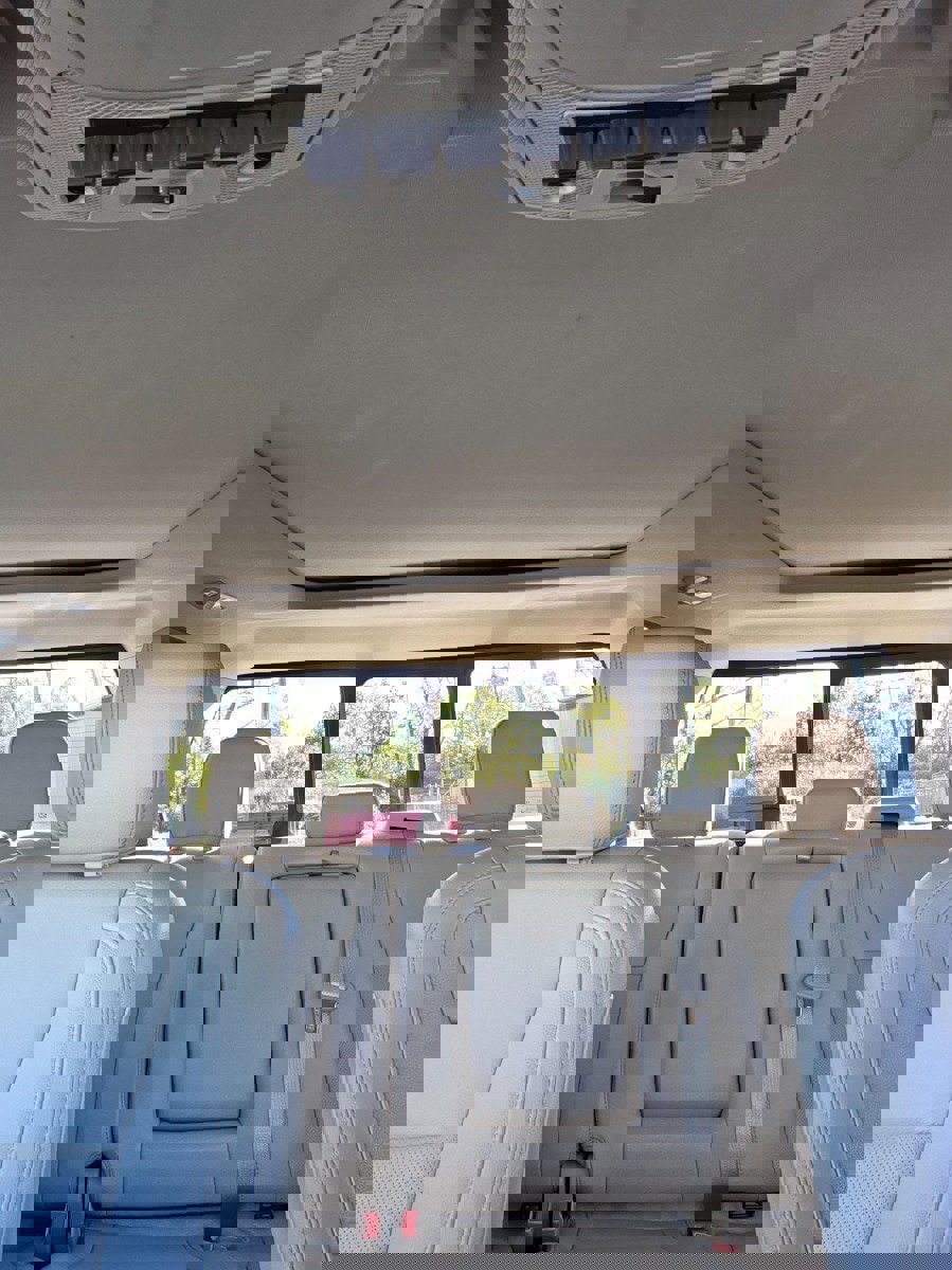 Used 2019 Ford F250 Lariat w/ Chrome Package image 17