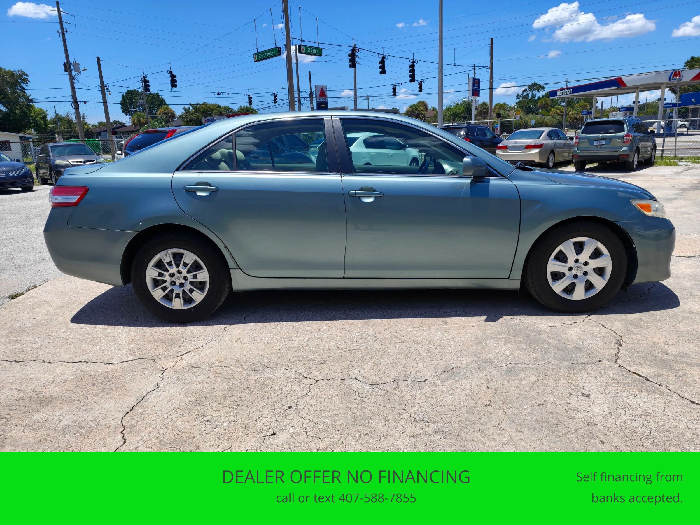 Used 2010 Toyota Camry XLE FWD image 6