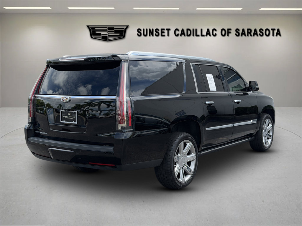 Used 2020 Cadillac Escalade ESV Premium Luxury AWD/4WD image 7