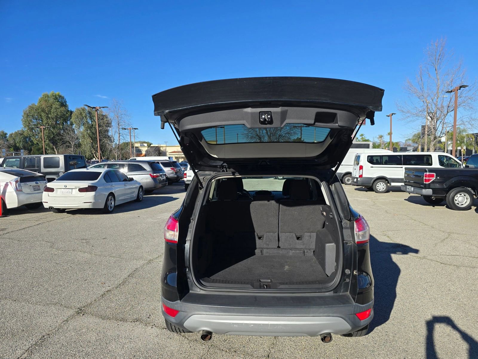 Used 2015 Ford Escape SE image 9