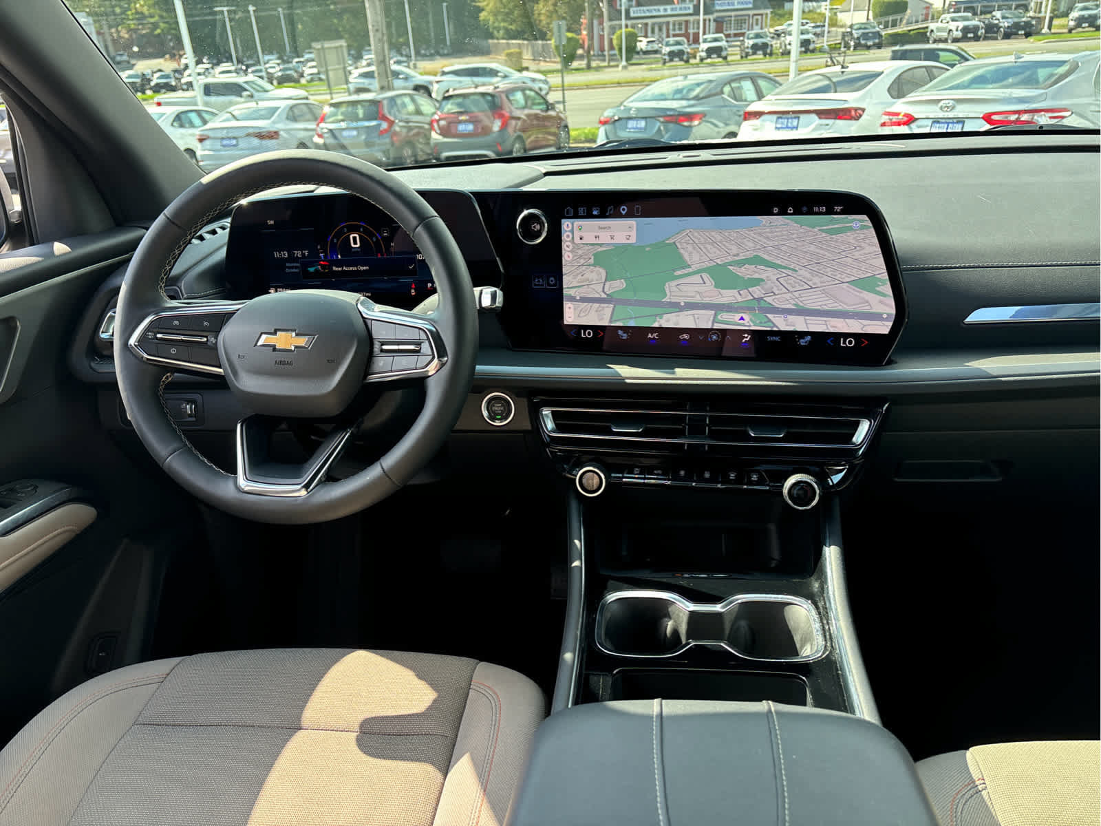 Certified 2026 Chevrolet Traverse LT w/ Driver Confidence Package FWD image 22
