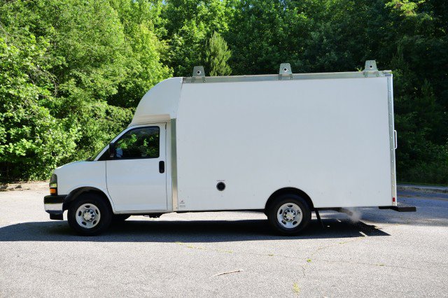 Used 2021 Chevrolet Express 3500 w/ Power Convenience Package RWD image 26
