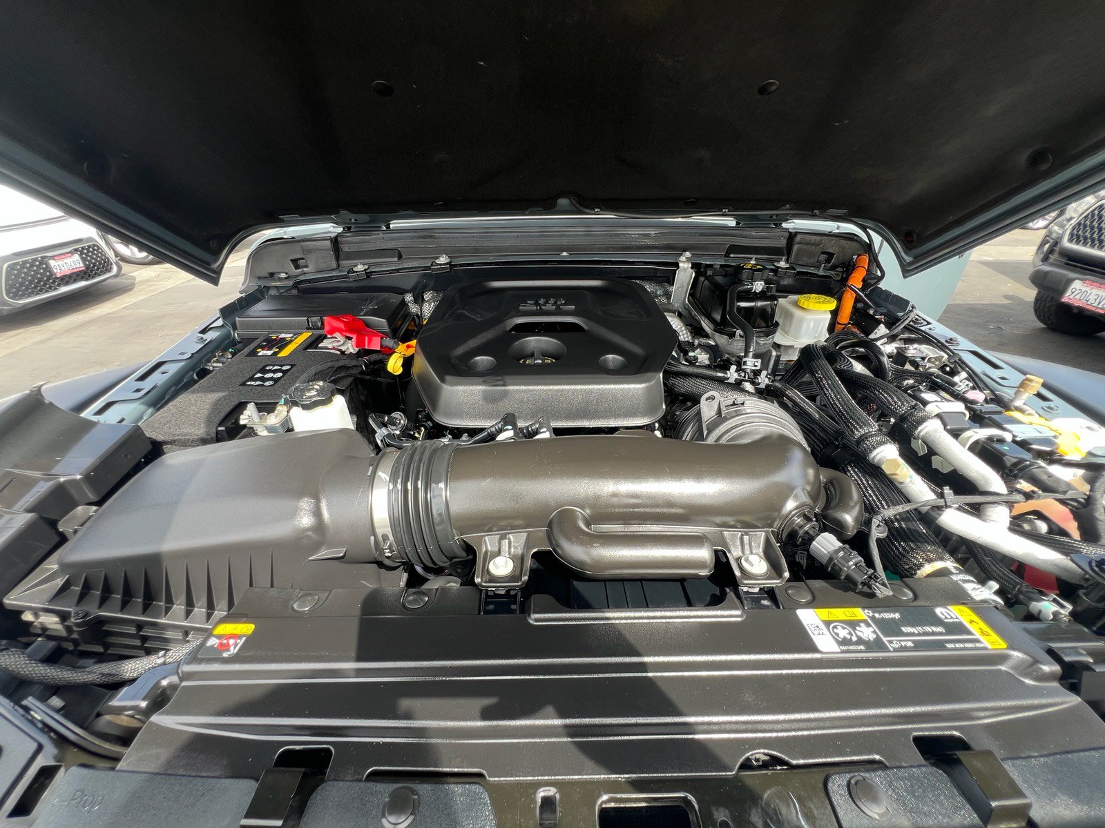 Used 2024 Jeep Wrangler Unlimited AWD/4WD image 40