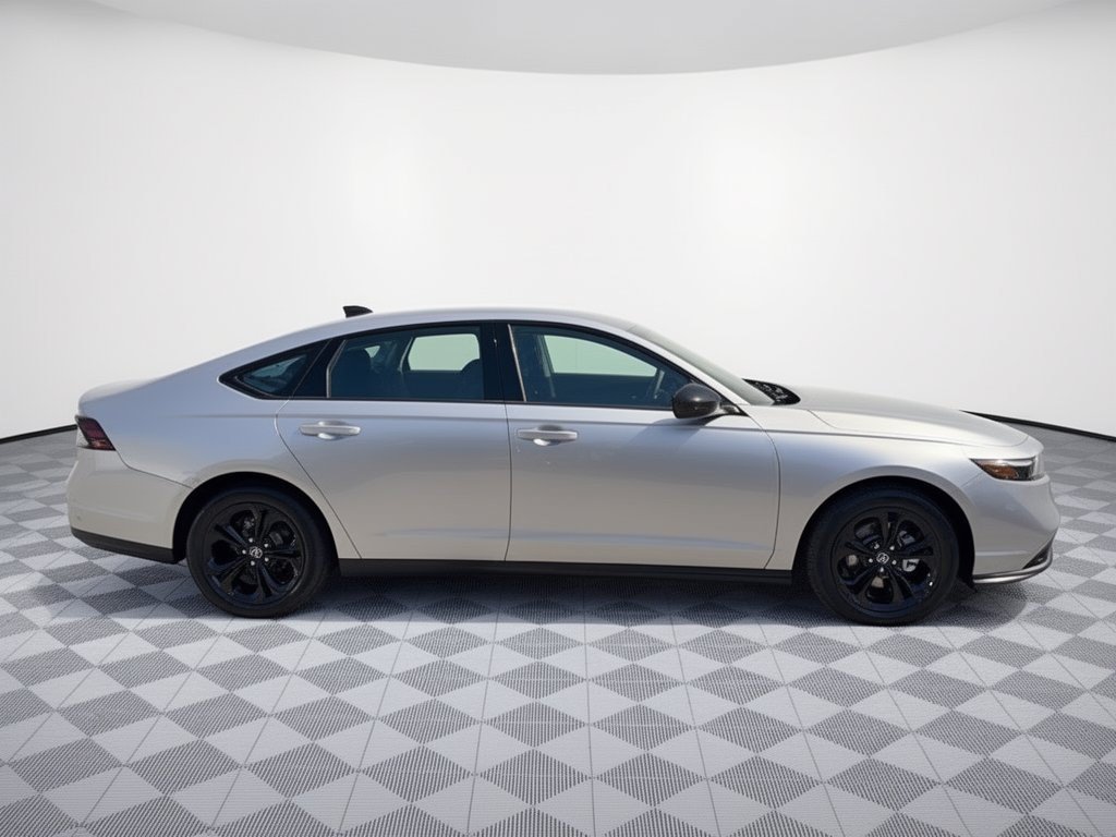 Certified 2025 Honda Accord SE image 8