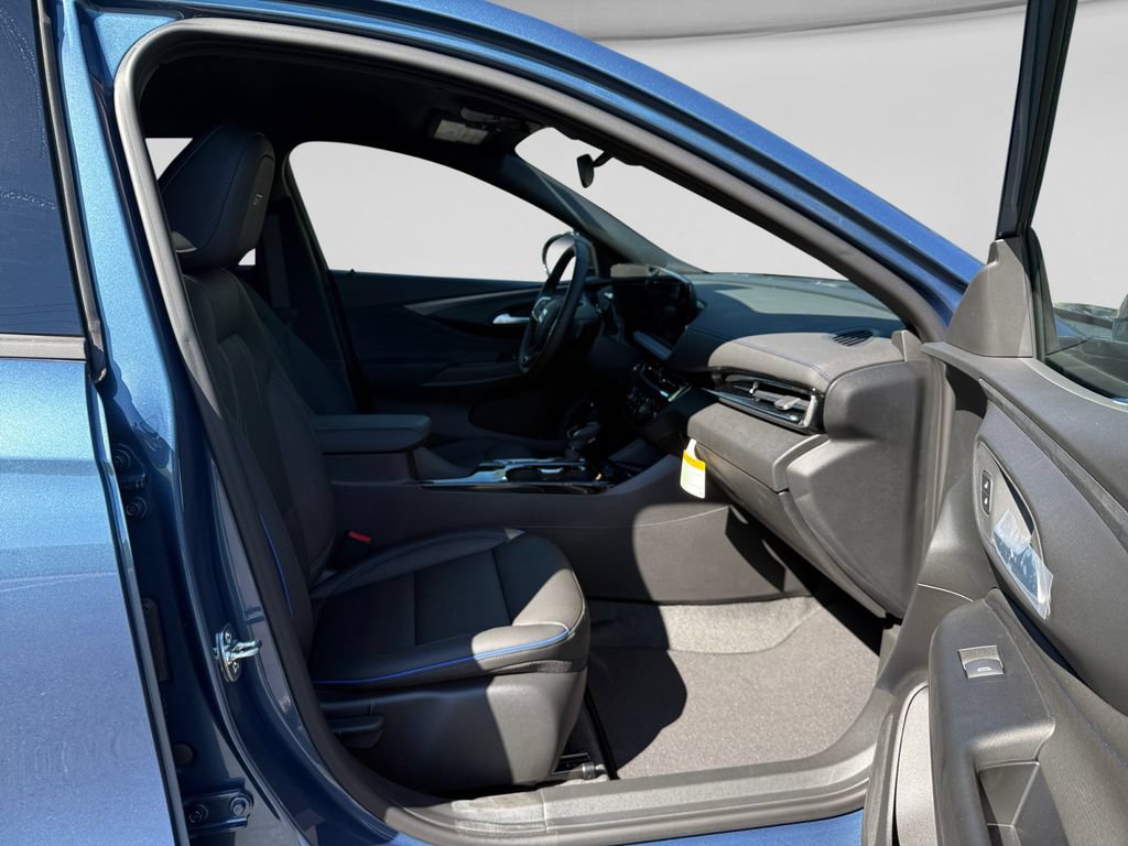 New 2026 Buick Envista Sport Touring w/ Convenience I Package FWD image 17