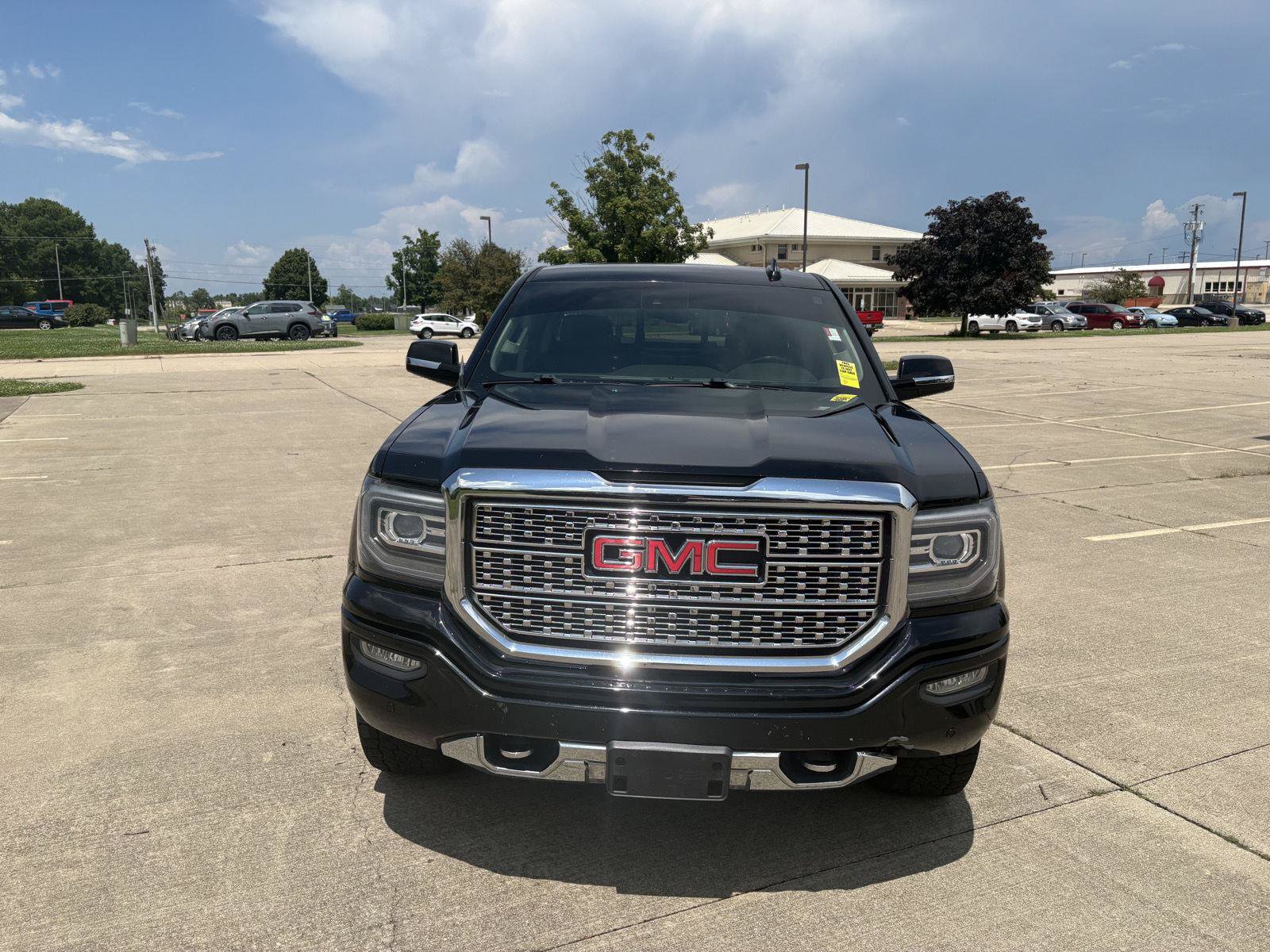 Used 2016 GMC Sierra 1500 Denali w/ Denali Ultimate Package AWD/4WD image 20