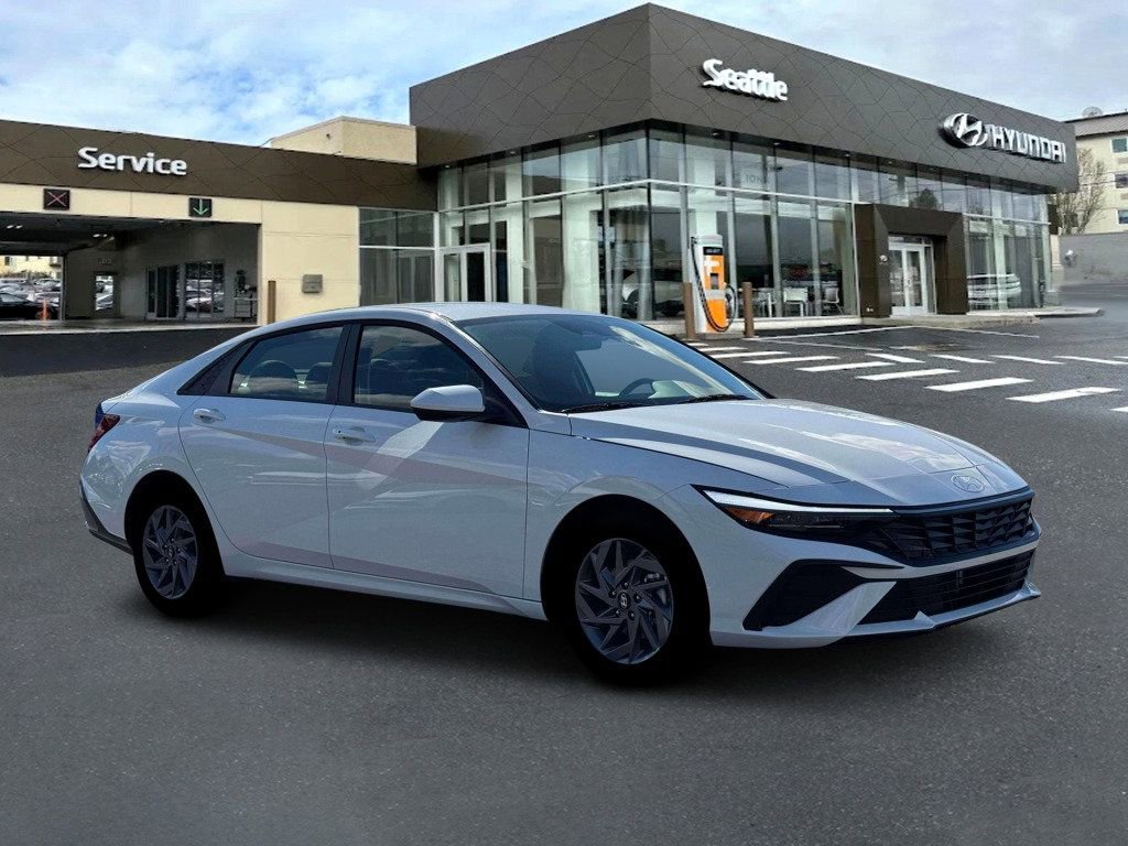 New 2026 Hyundai Elantra Hybrid FWD image 10