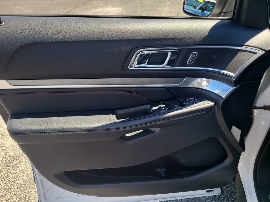 Certified 2019 Ford Explorer Sport AWD/4WD image 15