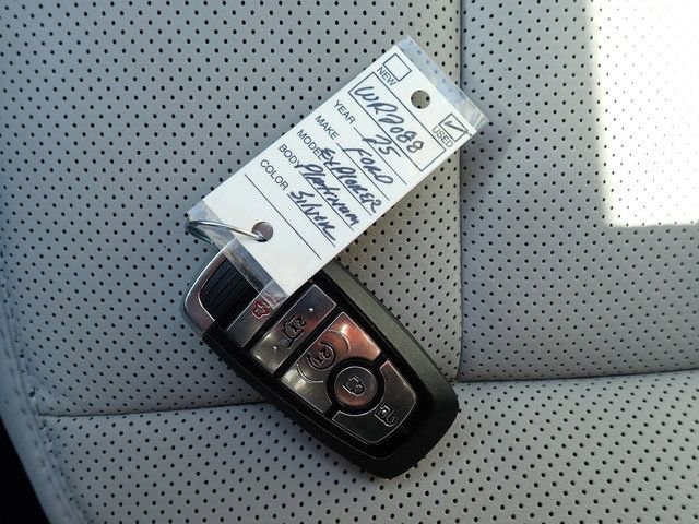Certified 2025 Ford Explorer Platinum w/ LUX Leather Package image 30