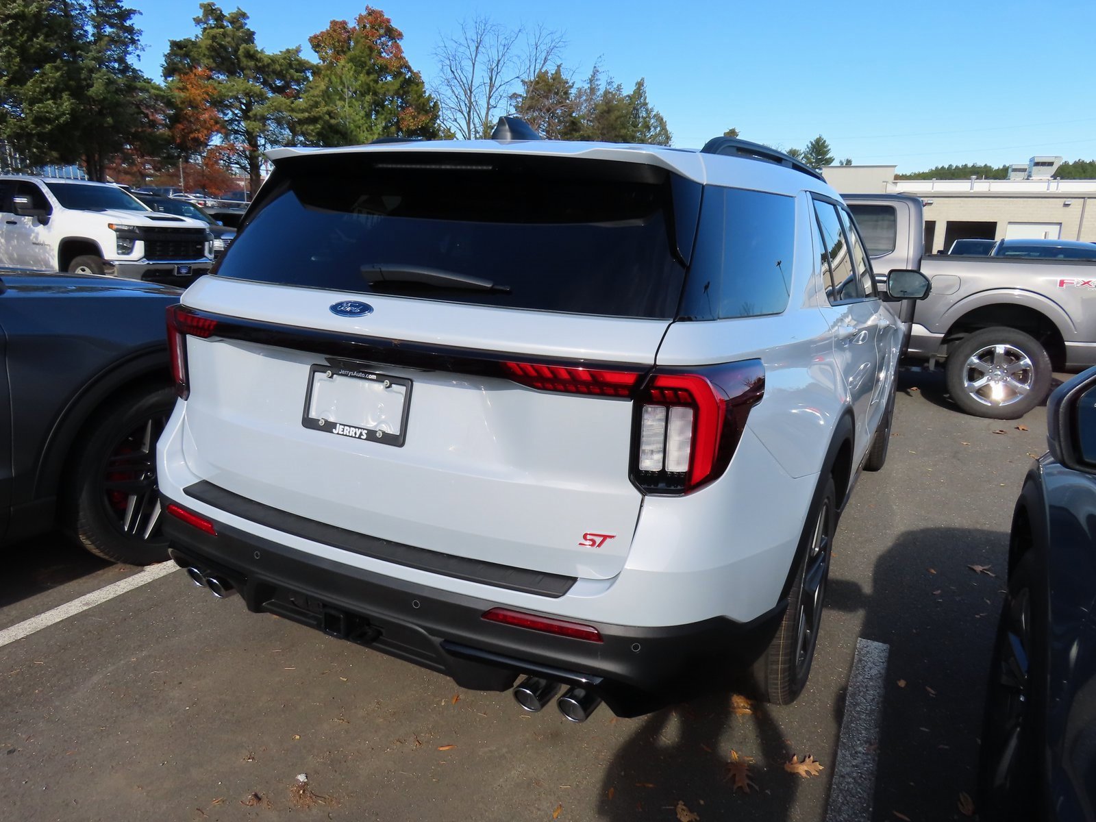 New 2026 Ford Explorer ST w/ Sun And Sound Package image 4