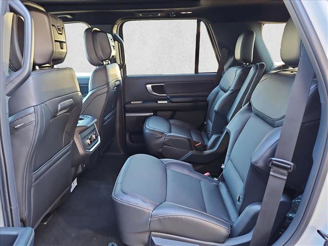New 2026 Ford Expedition Platinum w/ Stealth Appearance Package image 16