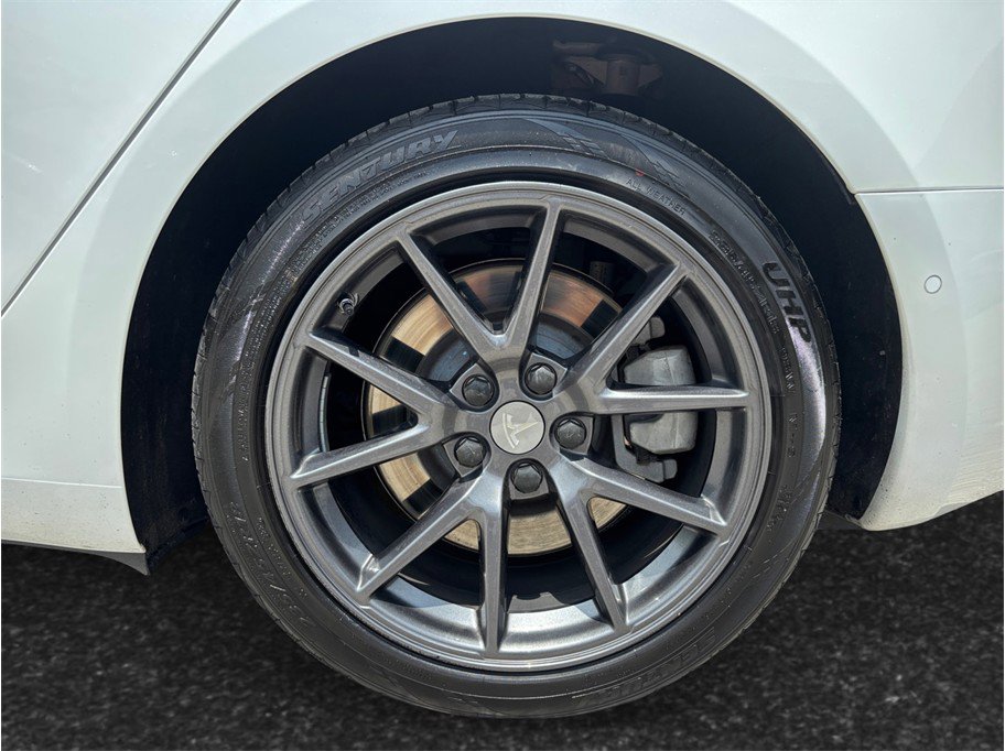 Used 2021 Tesla Model 3 Standard Range Plus RWD image 15