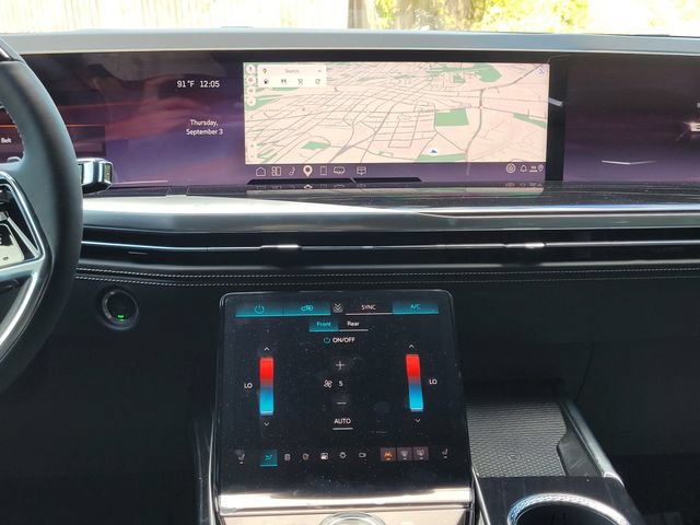 New 2026 Cadillac Escalade Sport w/ LPO, ONYX Package AWD/4WD image 13