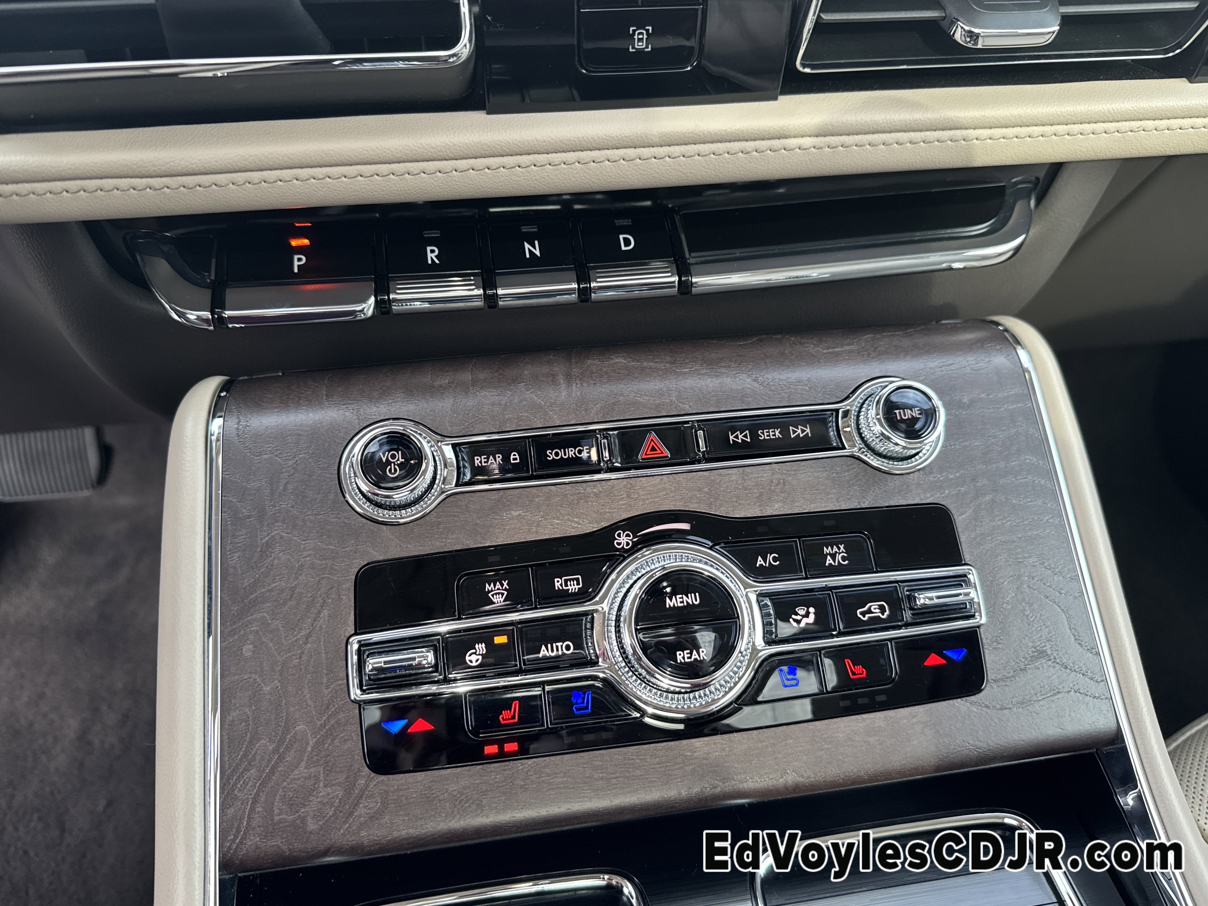 Used 2023 Lincoln Aviator Reserve w/ Equipment Group 201A image 36