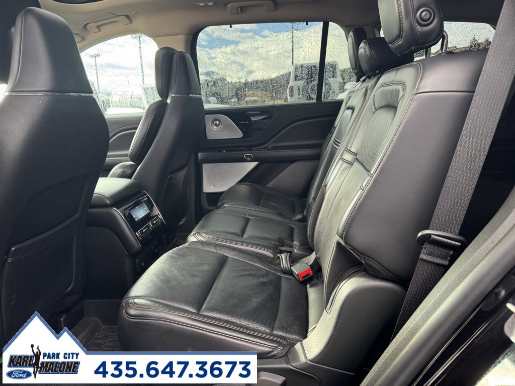 Used 2020 Lincoln Aviator Reserve w/ Equipment Group 201A image 18