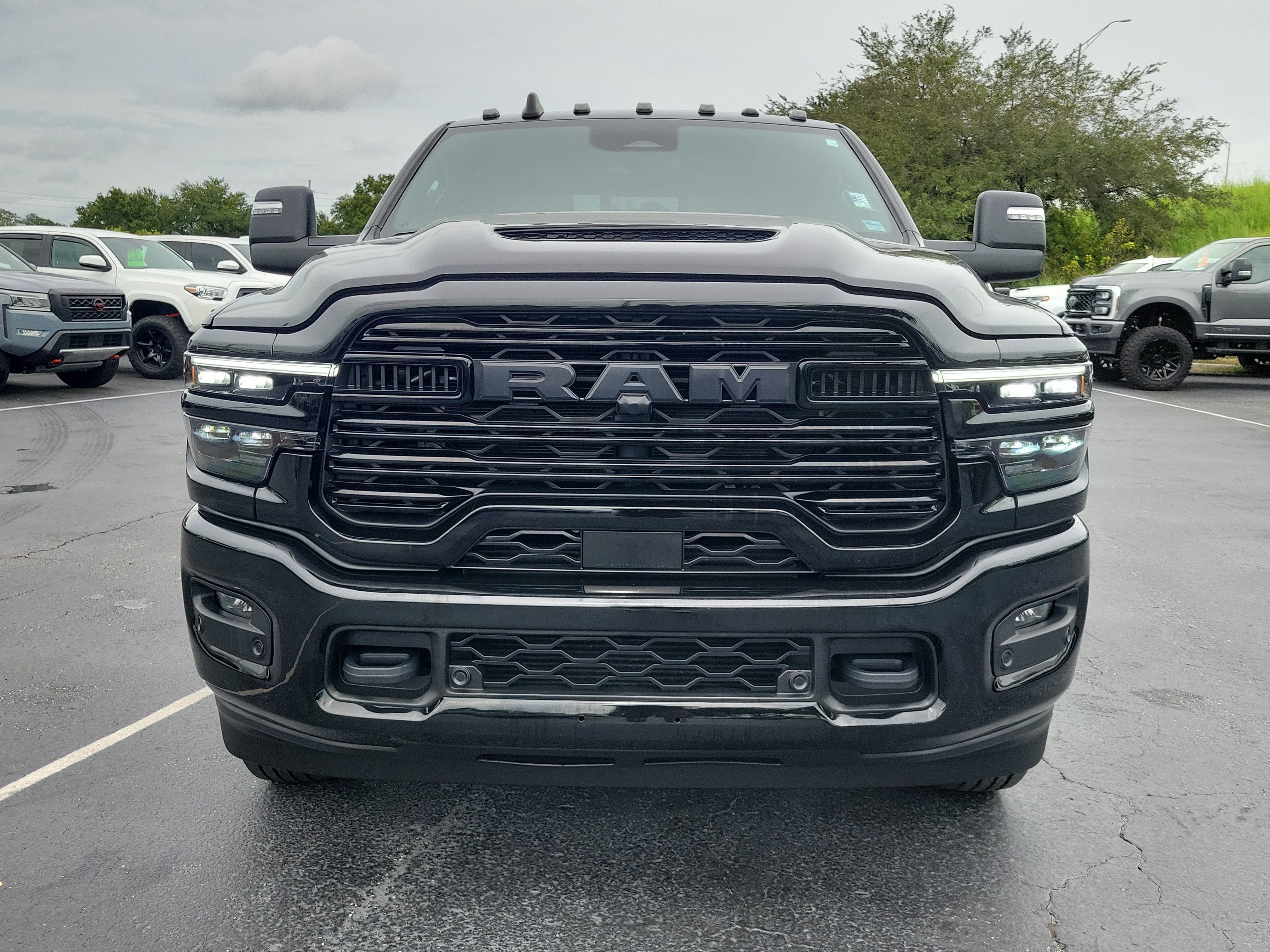 Used 2025 RAM 3500 Laramie w/ Night Edition AWD/4WD image 2