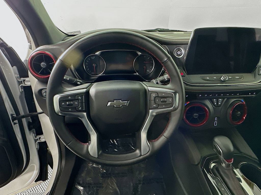 Used 2023 Chevrolet Blazer RS w/ Driver Confidence II Package AWD/4WD image 18