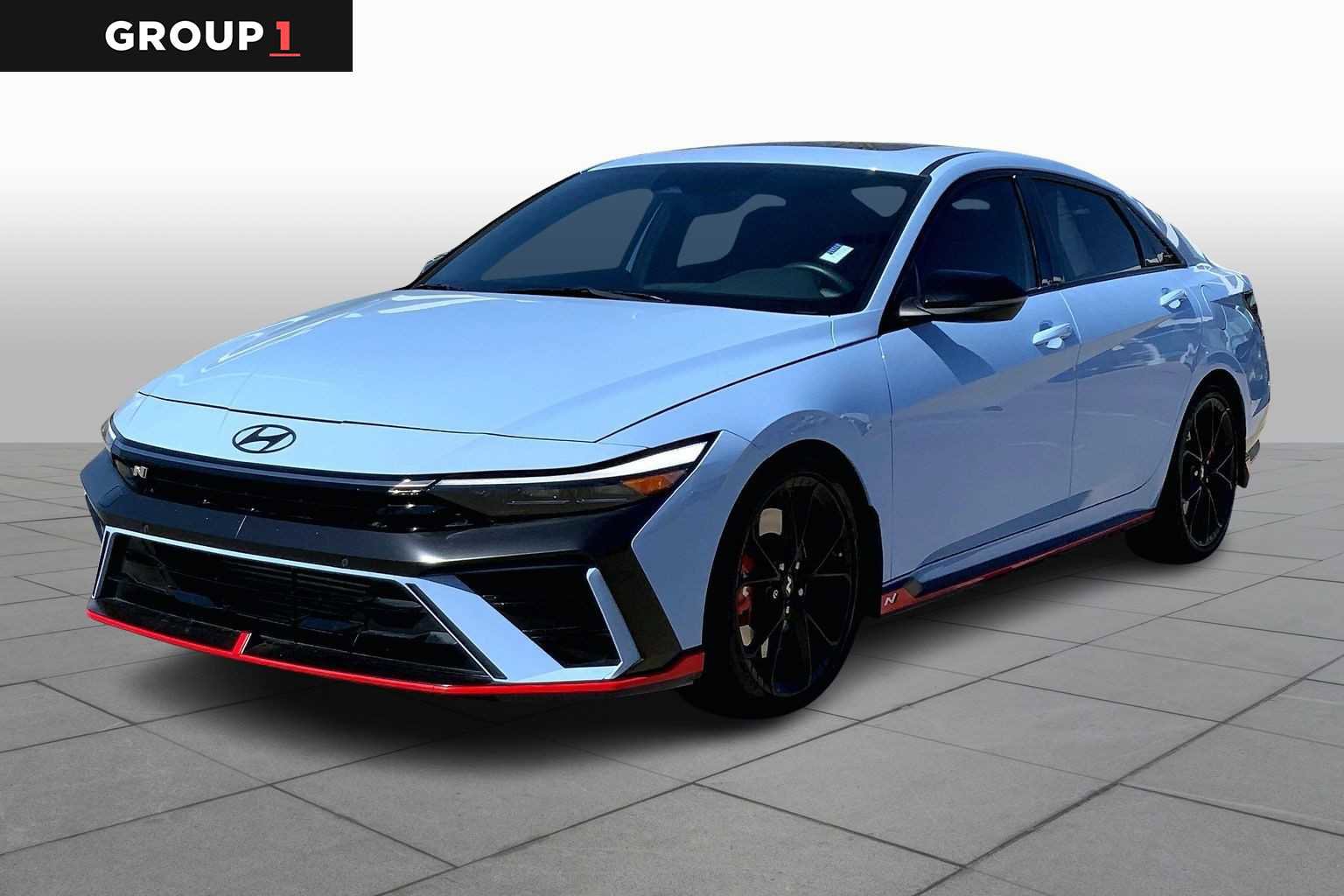 Used 2025 Hyundai Elantra N image 1