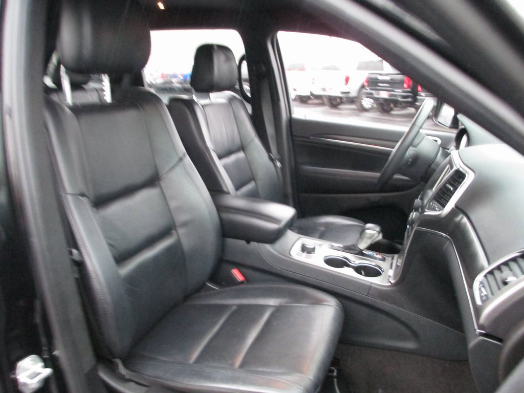 Used 2018 Jeep Grand Cherokee Limited image 17