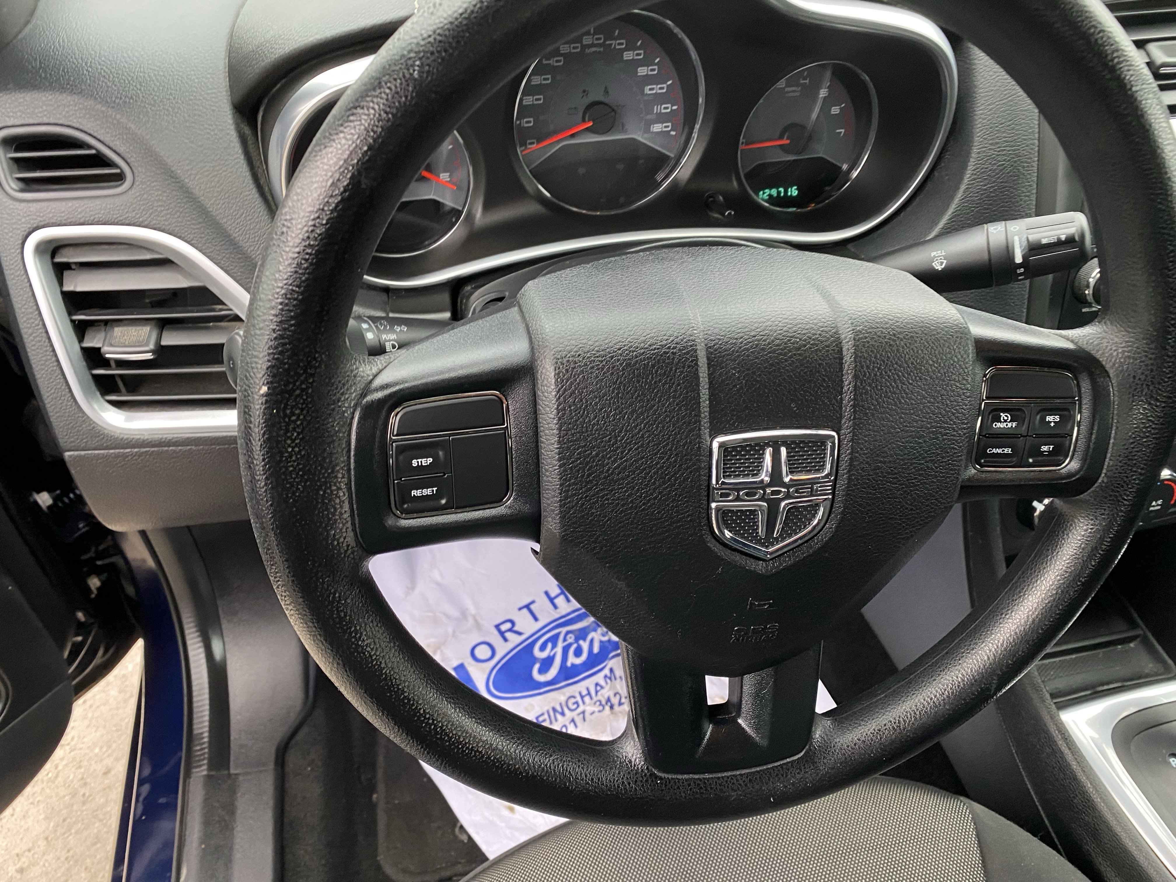 Used 2013 Dodge Avenger SE image 17