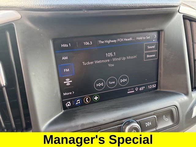 Used 2023 GMC Terrain SLE w/ Driver Convenience Package image 21