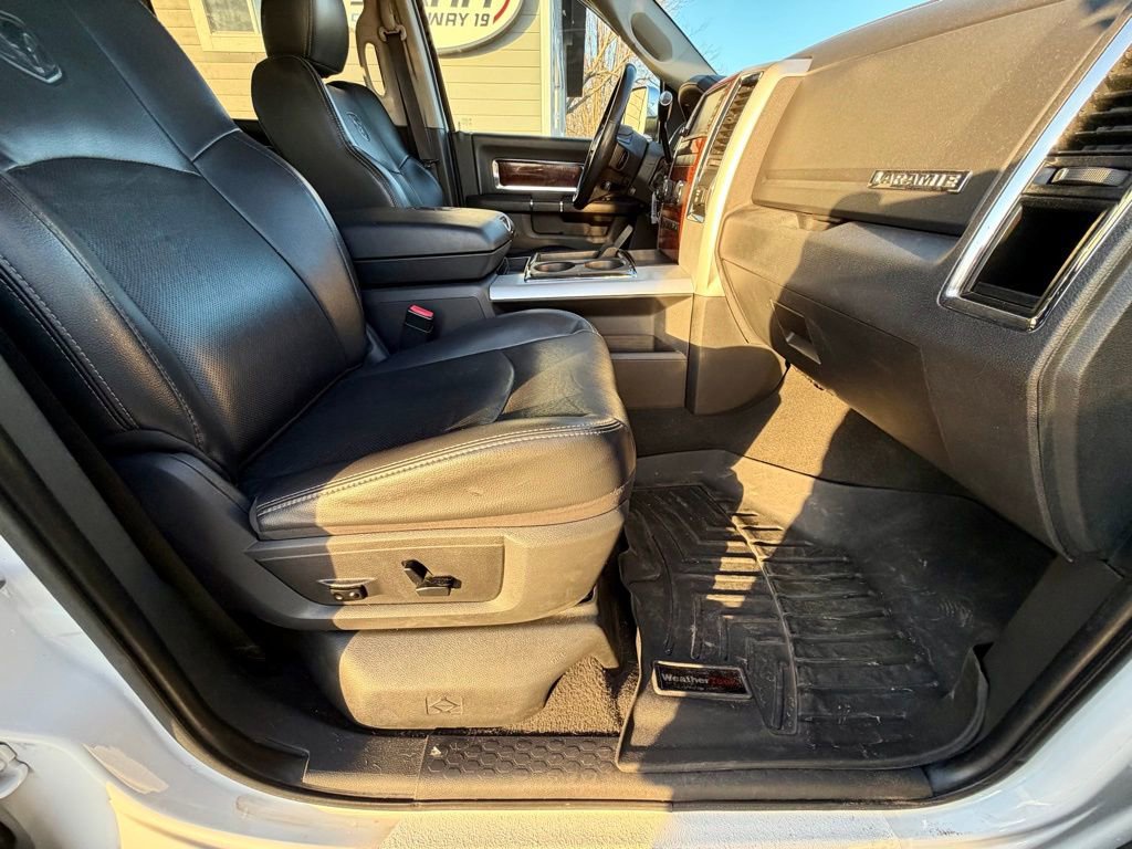 Used 2010 Dodge Ram 3500 Truck Laramie w/ Chrome Accents Group image 20