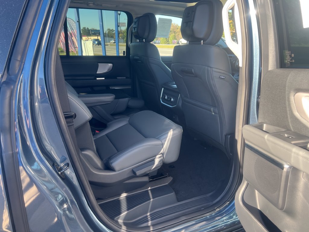 New 2027 Ford Expedition Max Active AWD/4WD image 27