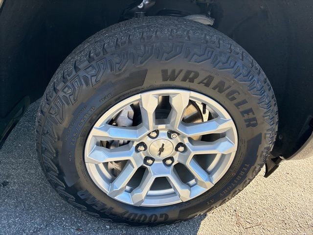 Used 2023 Chevrolet Silverado 1500 RST image 16