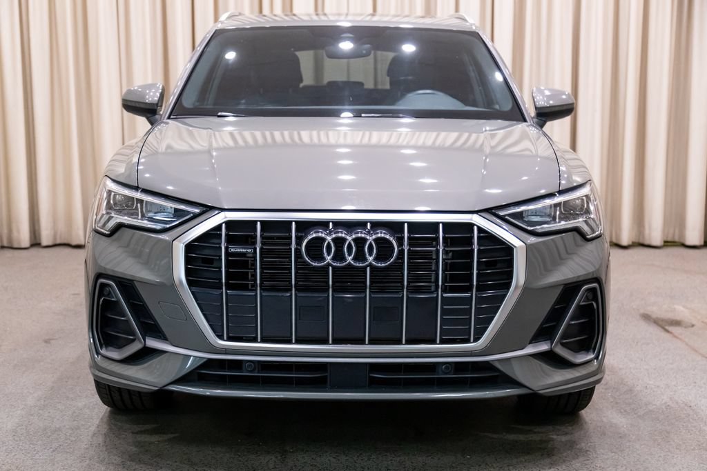 Used 2023 Audi Q3 2.0T Premium AWD/4WD image 3