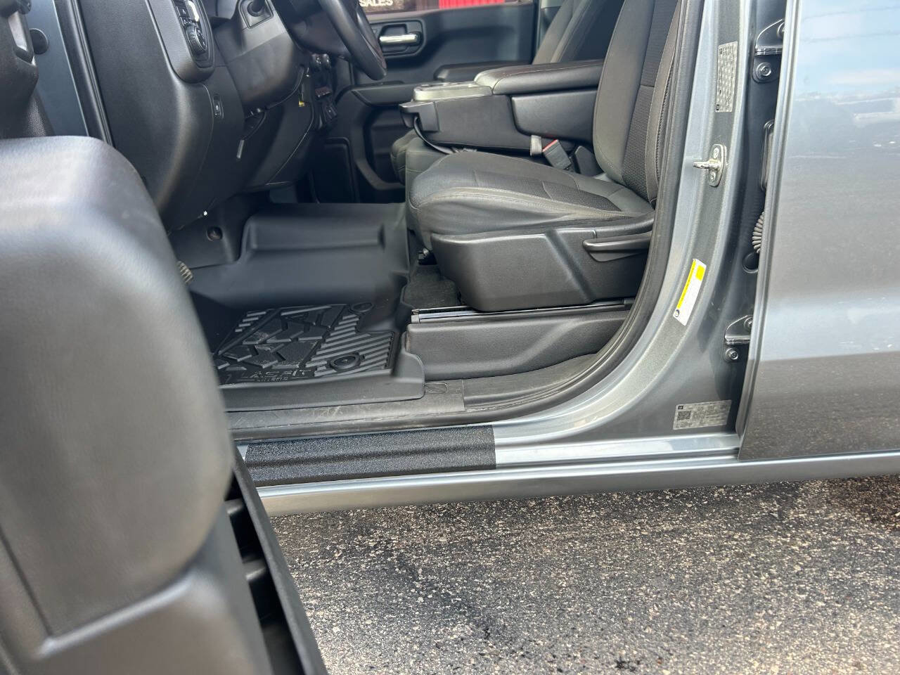 Used 2019 Chevrolet Silverado 1500 Custom Trail Boss w/ Custom Convenience Package image 10