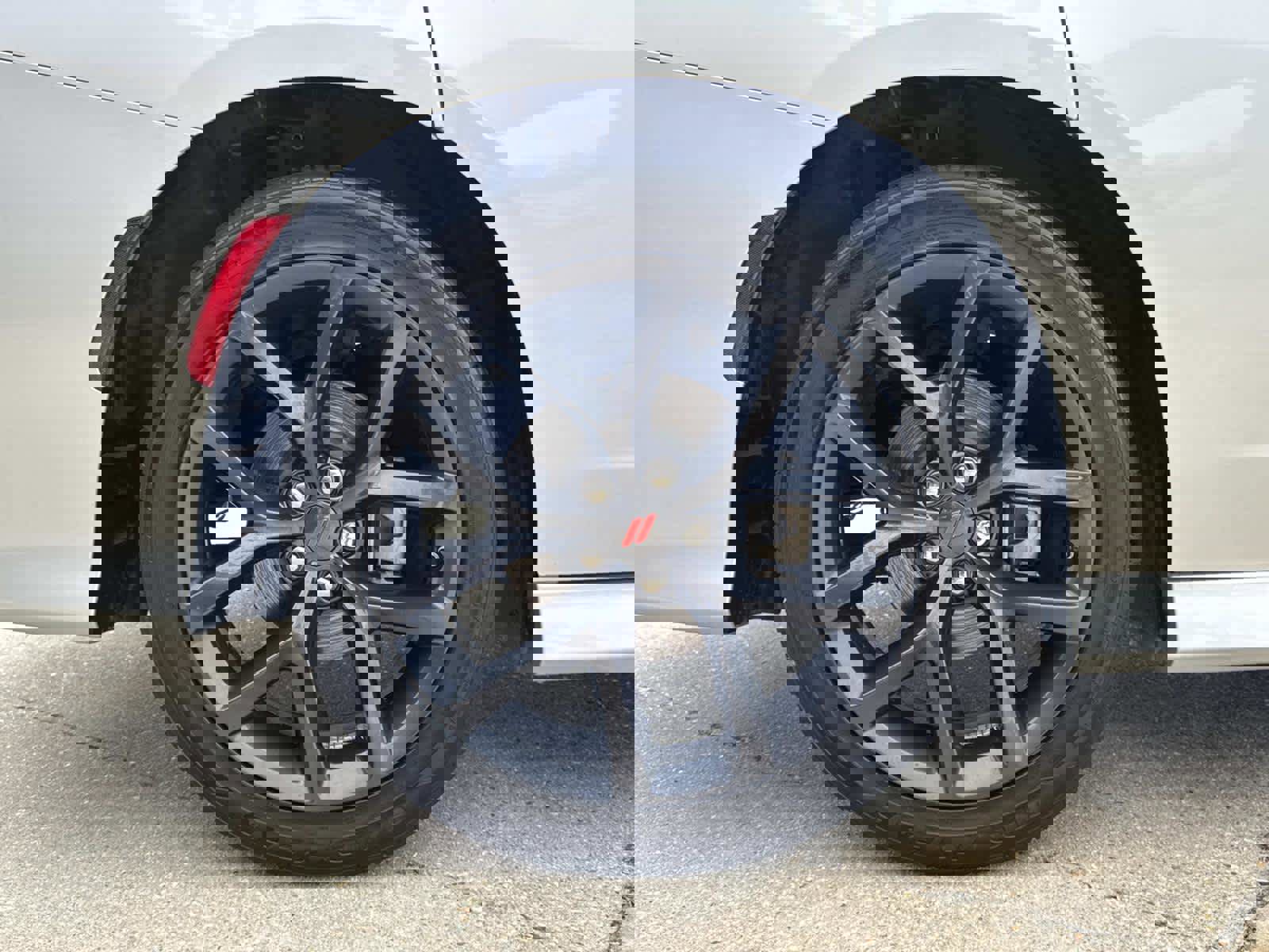 Used 2023 Dodge Charger R/T w/ Plus Group image 14