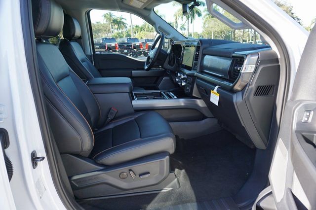 New 2026 Ford F350 Lariat w/ Lariat Ultimate Package image 3