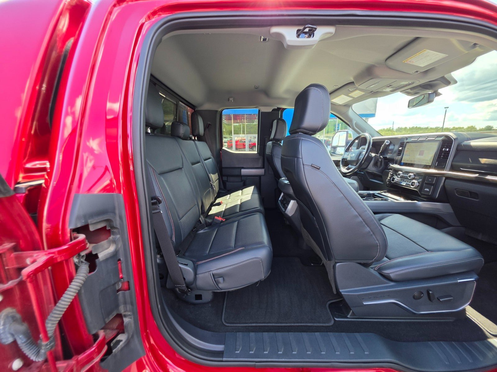 Used 2023 Ford F250 Lariat w/ Chrome Package AWD/4WD image 20