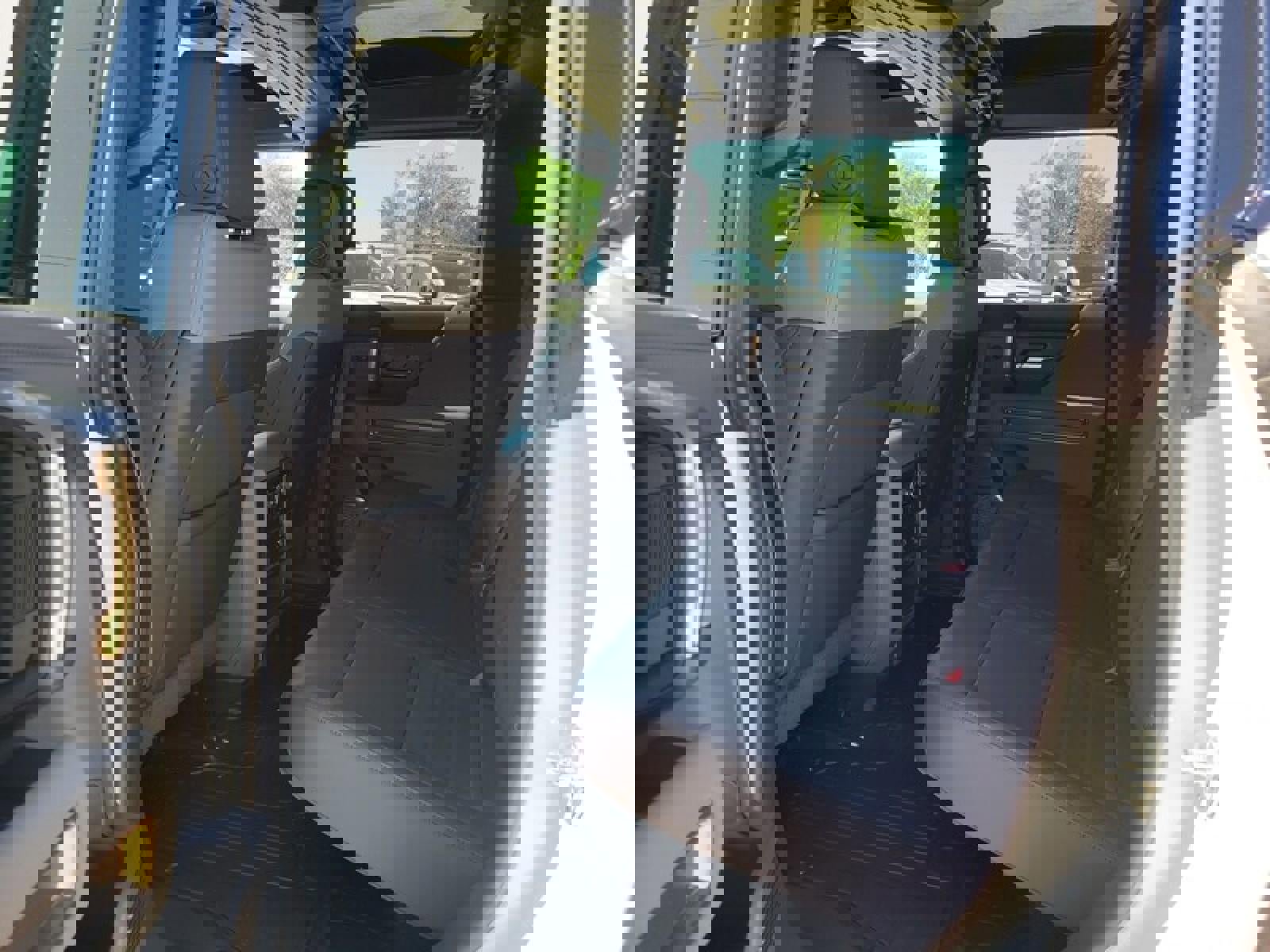 New 2025 GMC Hummer EV 2X w/ LPO, Illumination Package image 28