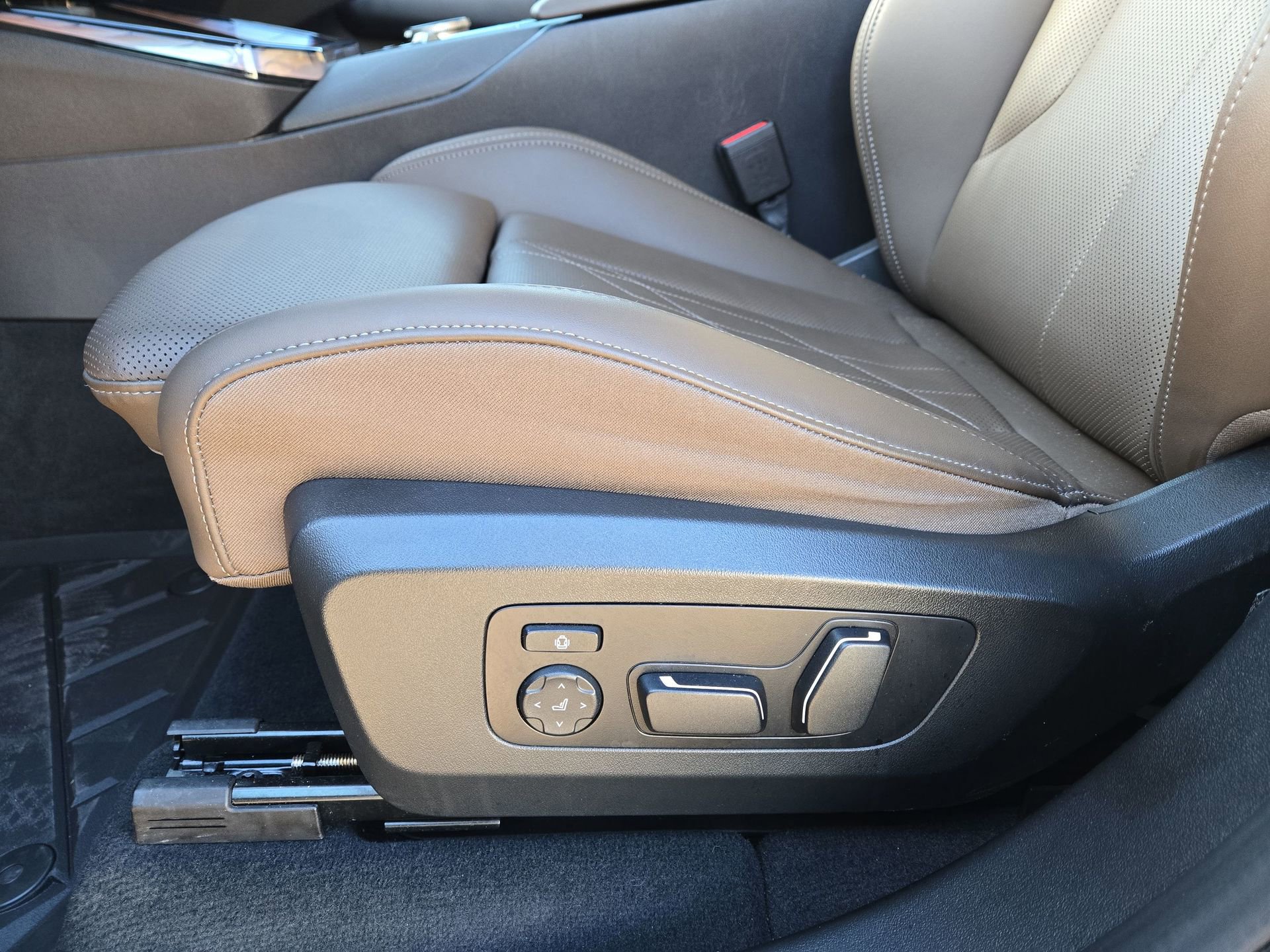 Used 2025 BMW X3 xDrive30i image 11