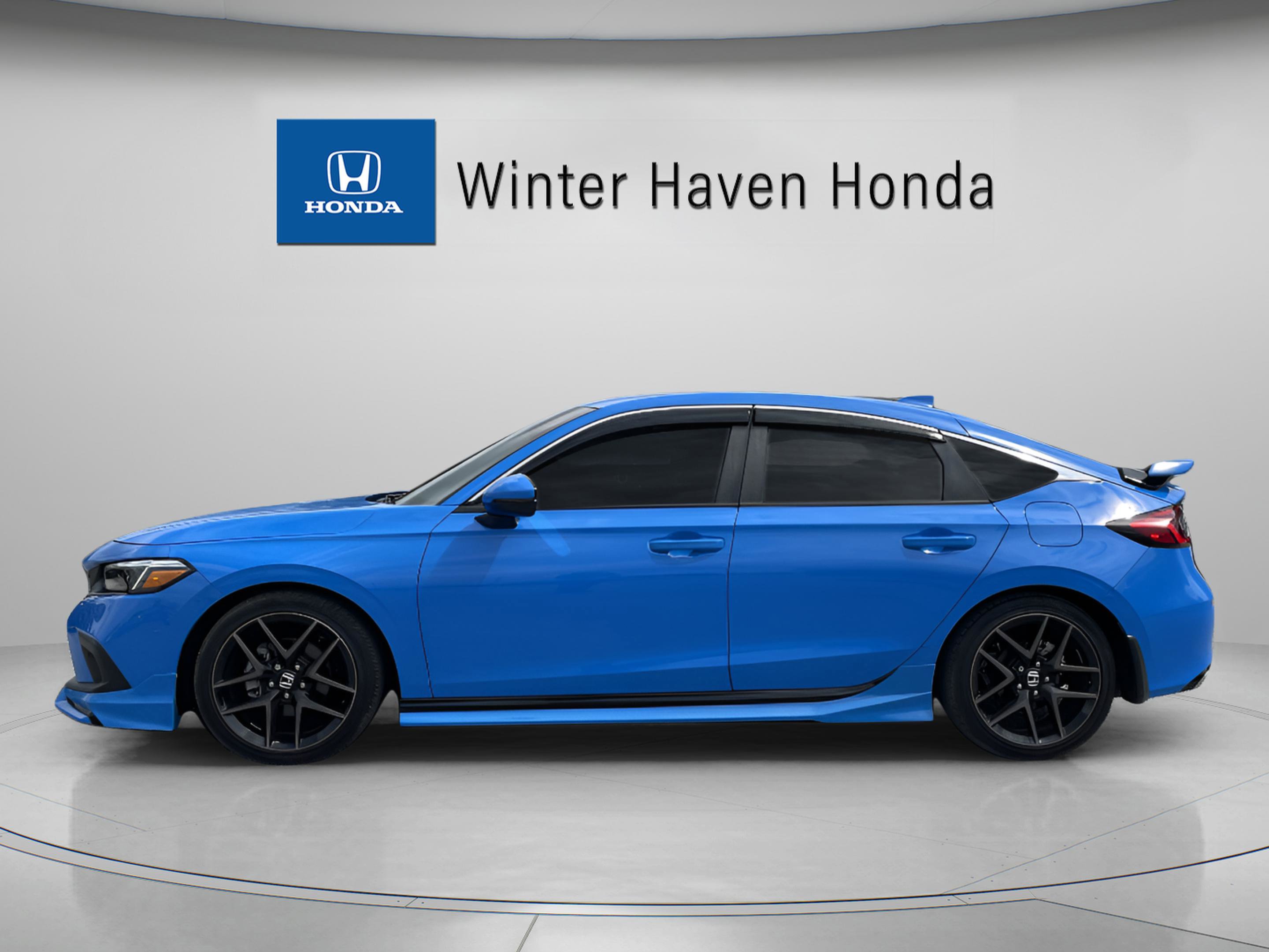 Used 2024 Honda Civic Sport Touring image 7