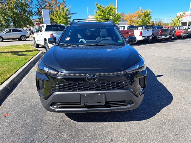 New 2026 Toyota Corolla Cross SE image 3